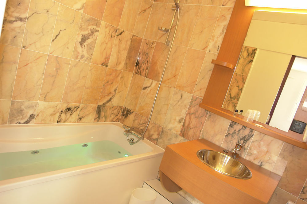 Brit Hotel Rennes Le Castel 외부 사진