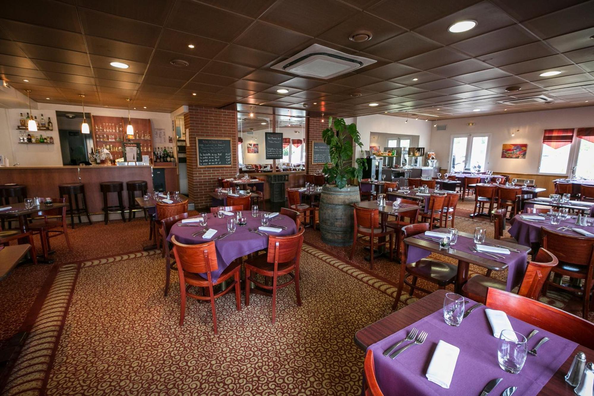 Brit Hotel Rennes Le Castel 외부 사진
