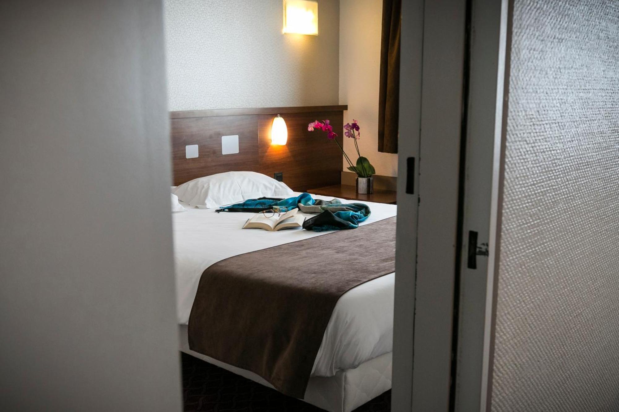 Brit Hotel Rennes Le Castel 외부 사진