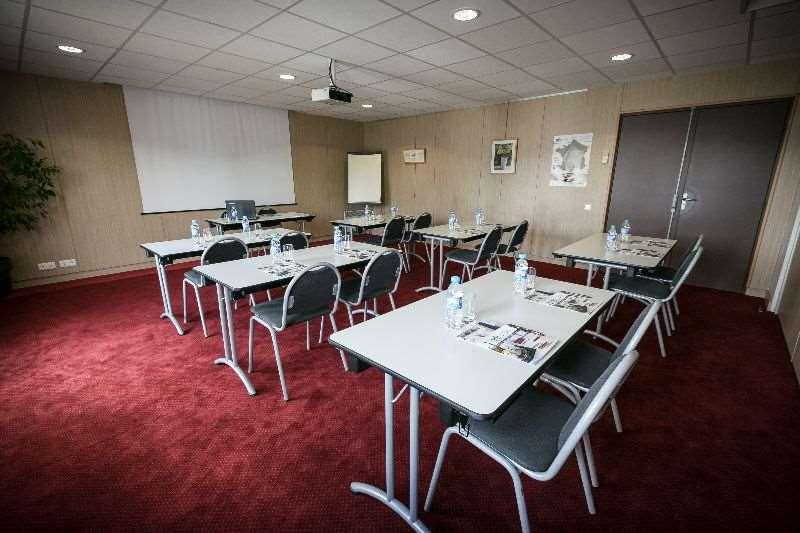 Brit Hotel Rennes Le Castel 시설 사진