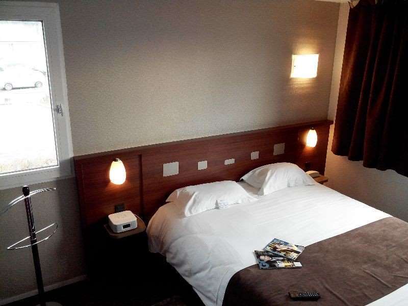 Brit Hotel Rennes Le Castel 객실 사진
