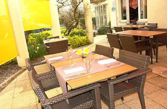Brit Hotel Rennes Le Castel 외부 사진